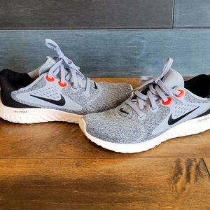 Nike 6Y Unisex Legend React Running Shoes